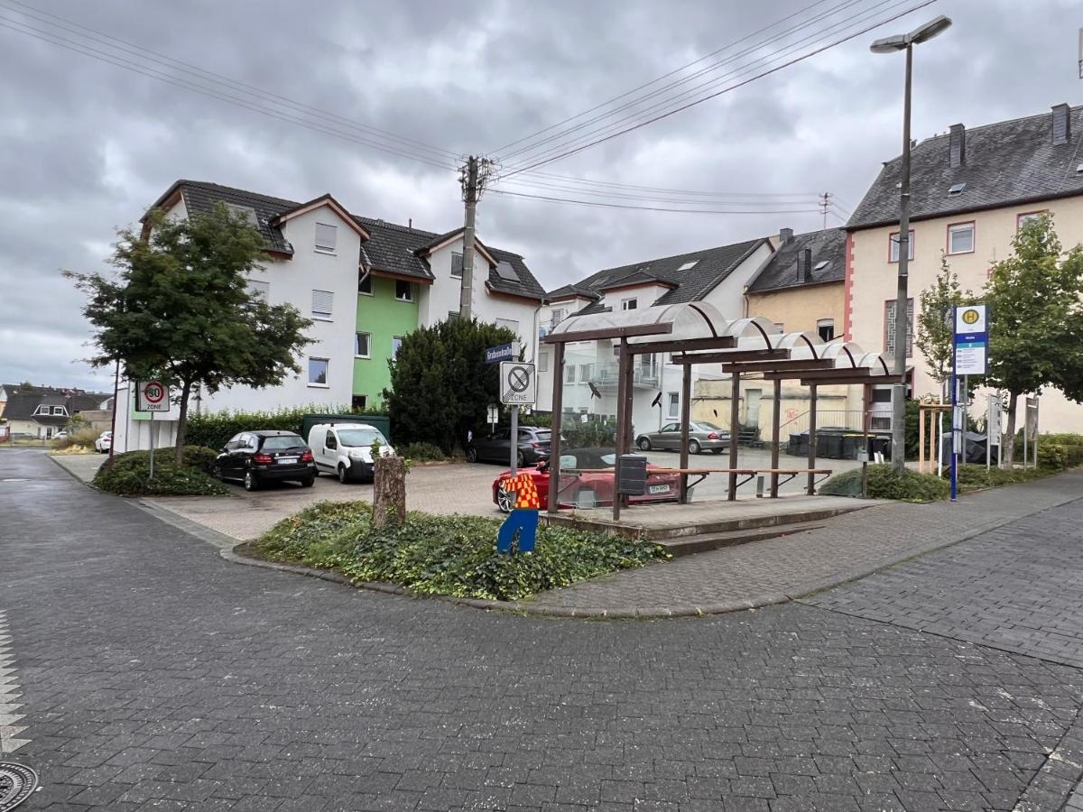 Gross, Modern, Vollausgestattet, Gemuetlich Mit Kueche Und Parkplatz Fuer Urlaub Oder Business Apartment Kettig Екстериор снимка